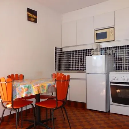 T2 Avec Terrasse, A 200m De La Plage, Parking Inclus - Ideal Famille - Fr-1-782-70 * Ле Баркарес